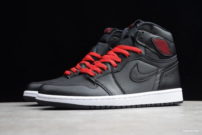 HYPE OG 555088-060 Black Retro High 1 Jordan Air Satin 0801